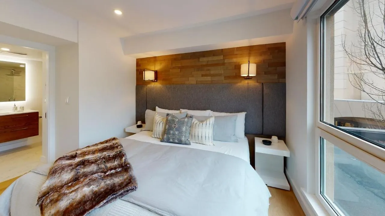 Le Chamois By Whistler Premier Apartment 0*,  Canada