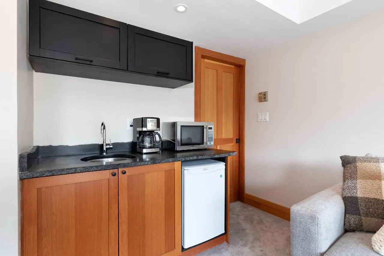 Le Chamois By Whistler Premier Apartment