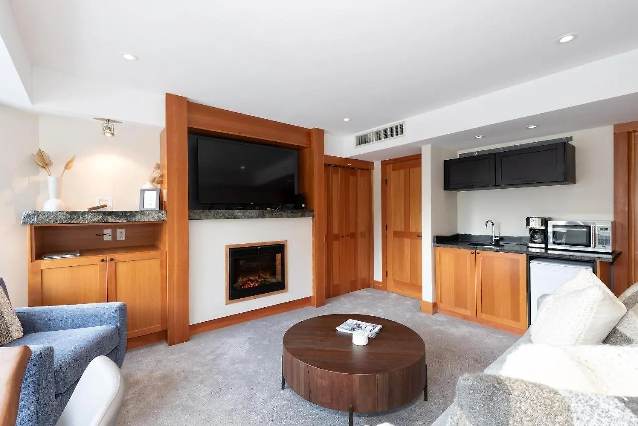 Le Chamois By Whistler Premier Apartment 0*,