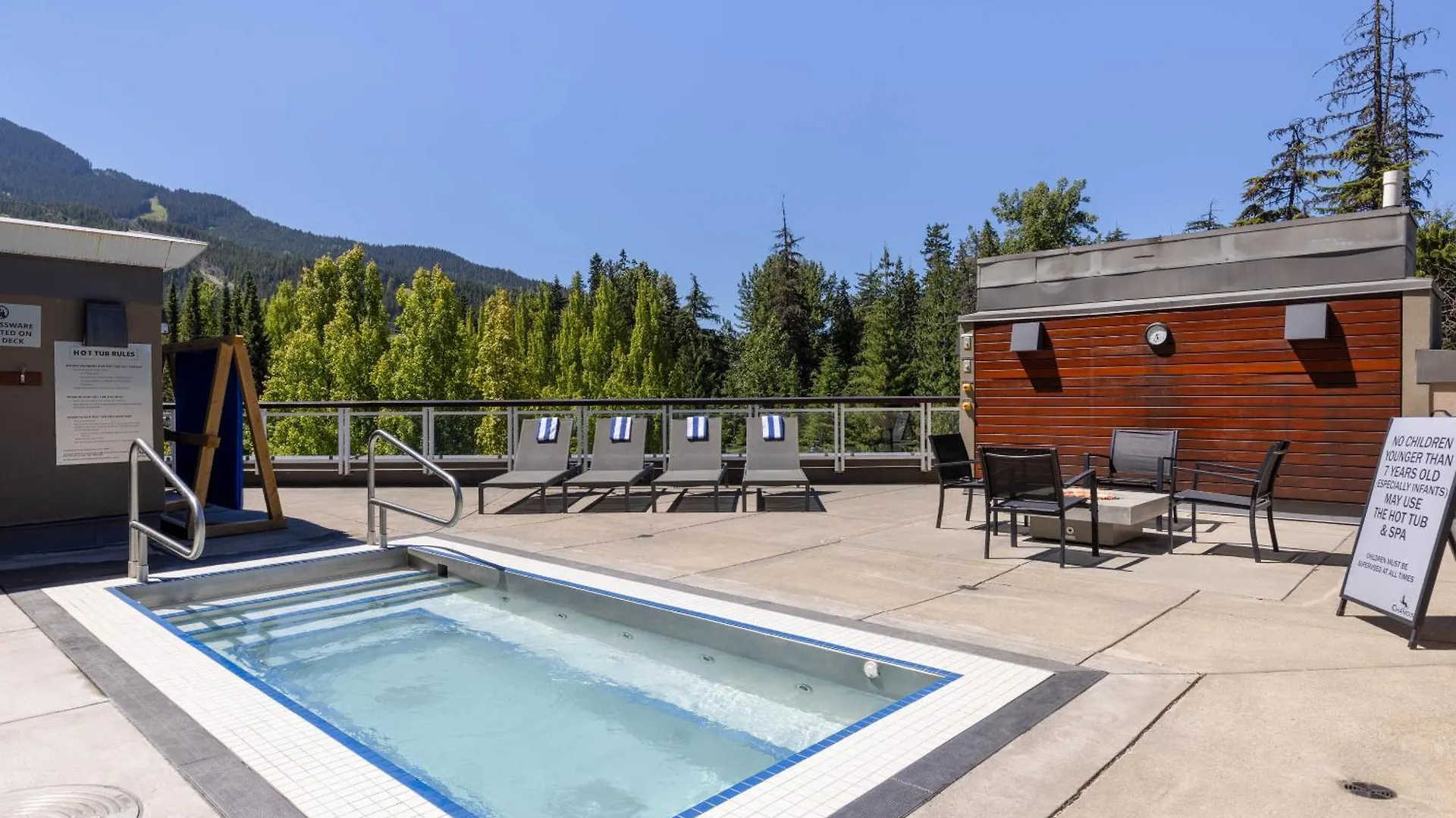 Le Chamois By Whistler Premier Apartment