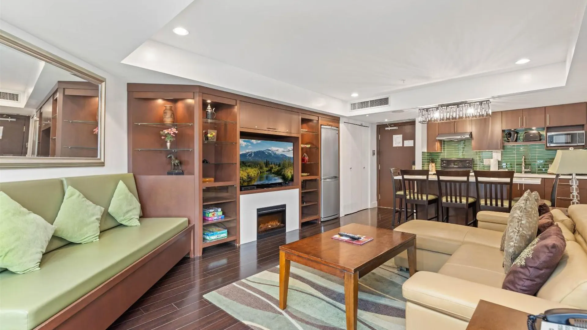 Le Chamois By Whistler Premier Apartment