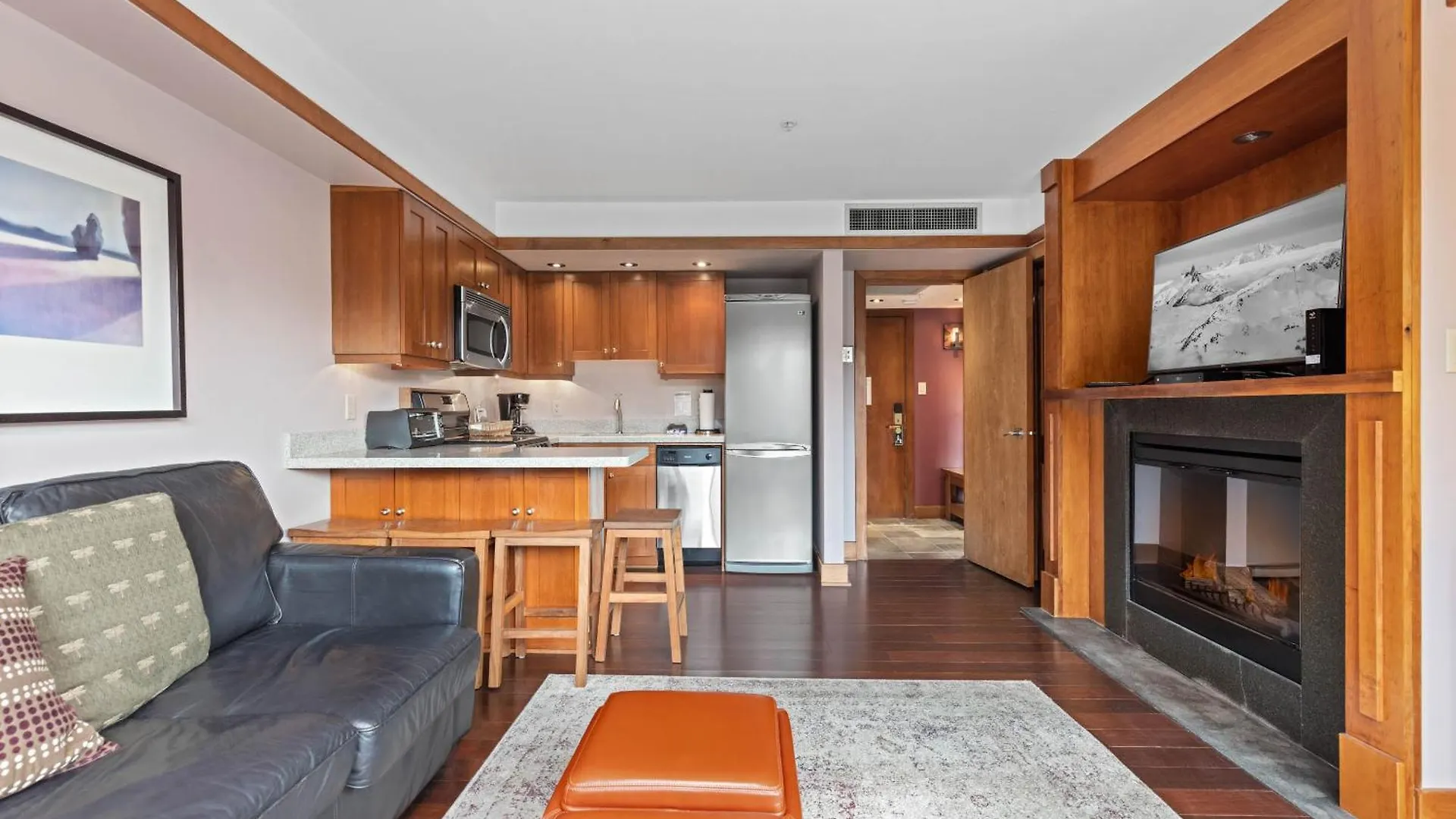 Le Chamois By Whistler Premier Apartment