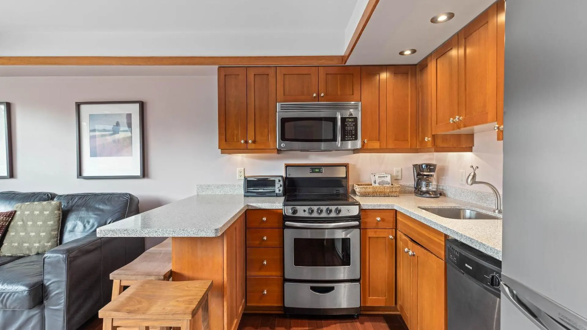 Le Chamois By Whistler Premier Apartment