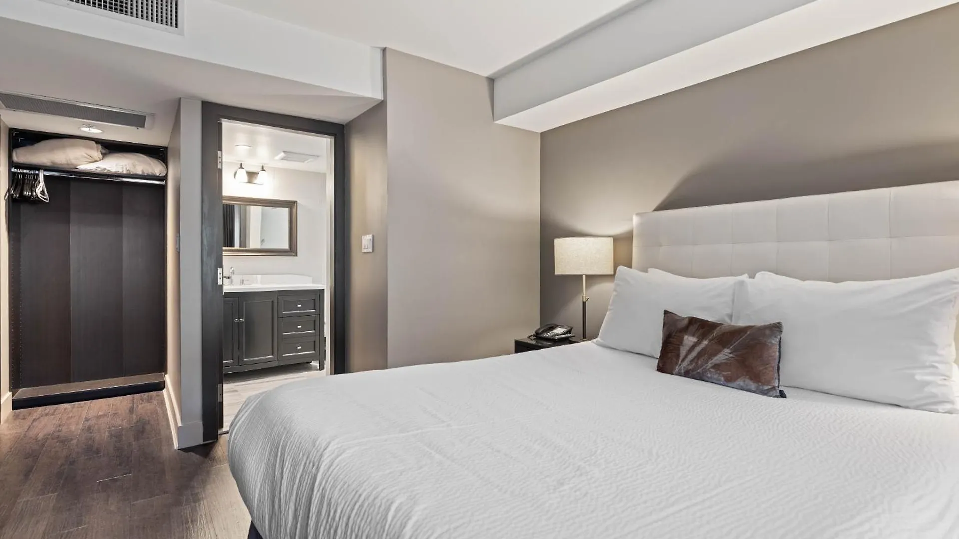 Le Chamois By Whistler Premier Apartment
