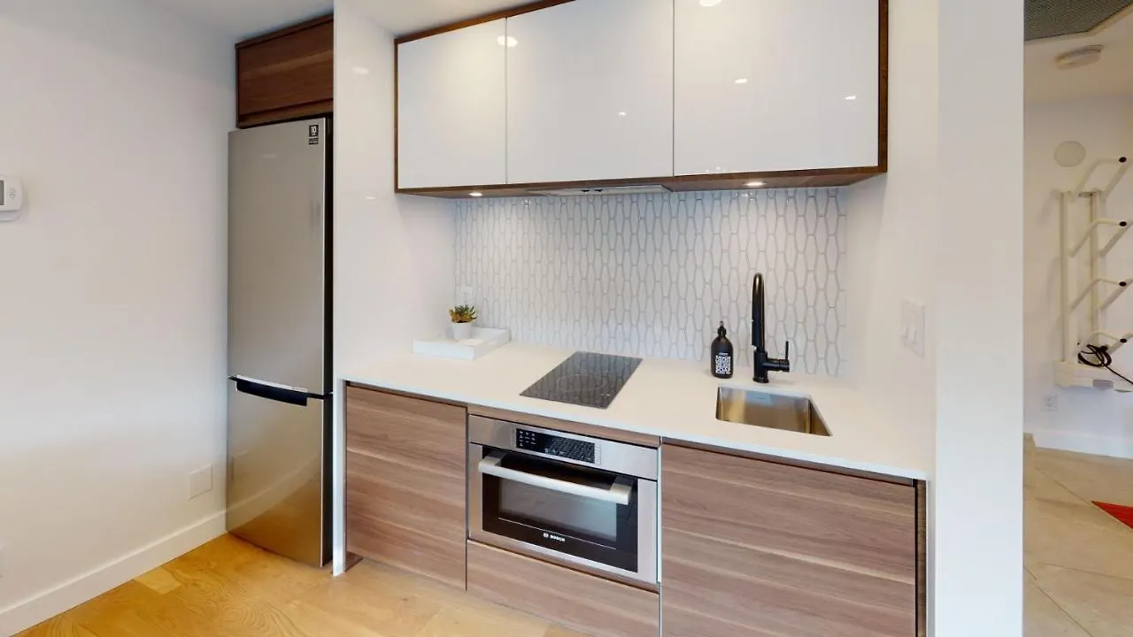 Le Chamois By Whistler Premier Apartment 0*,  Canada
