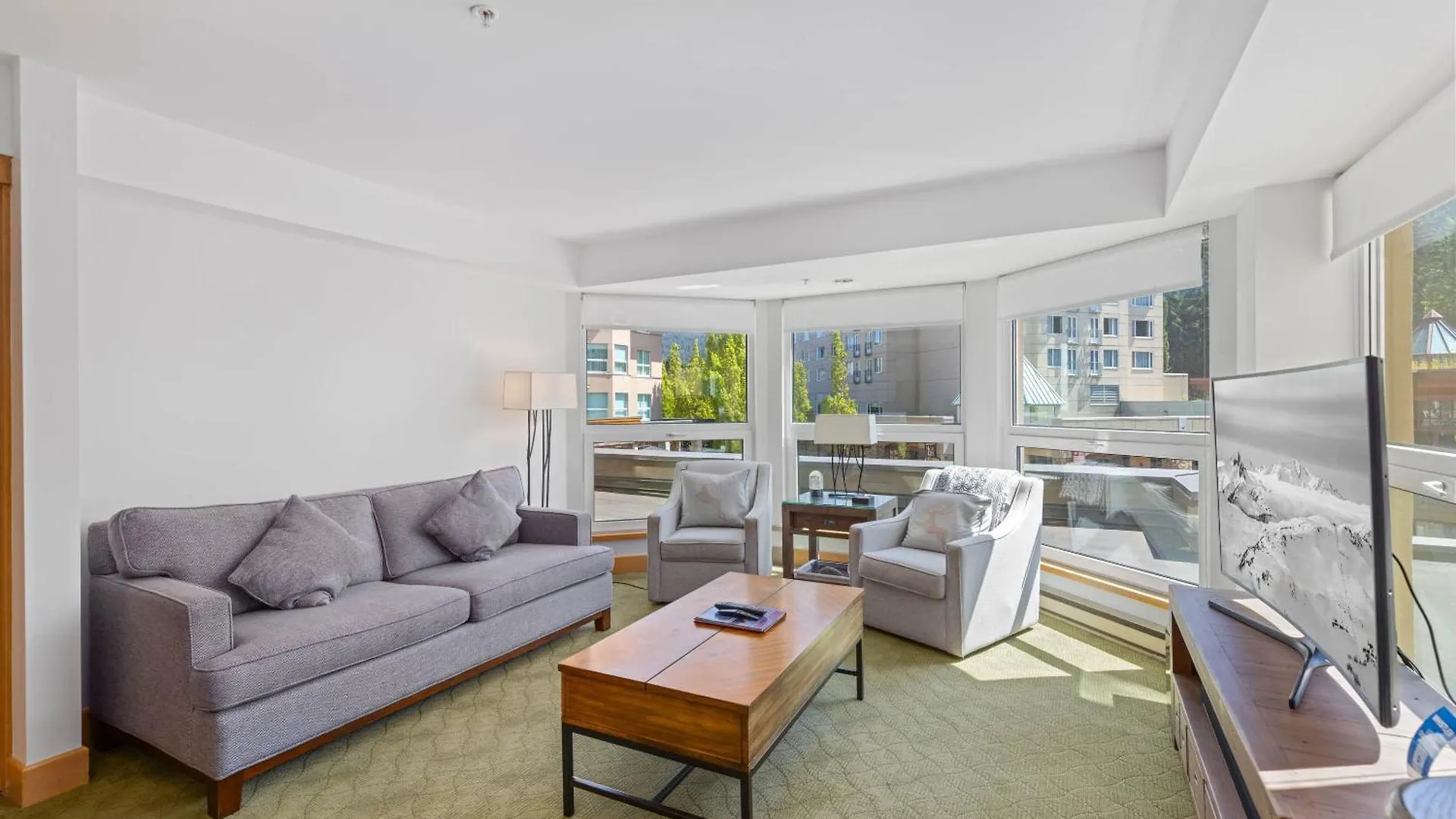 Le Chamois By Whistler Premier Apartment 0*,
